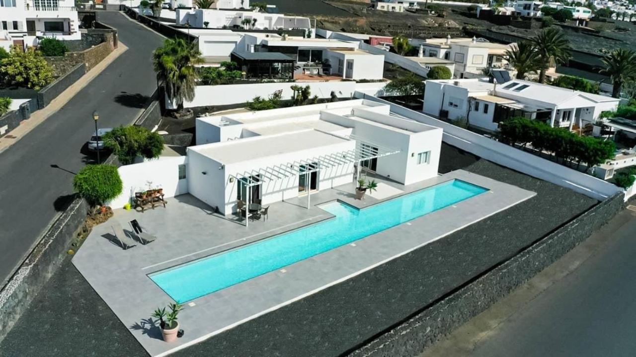 Villa Casa Conil With A Private 25 Meter Heated Pool Exterior foto
